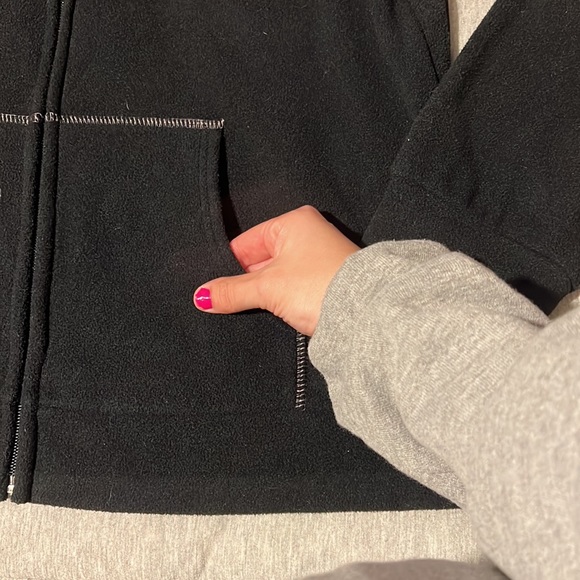 Old Navy XL Black Zip-Up Sweatshirt - Picture 4 of 7